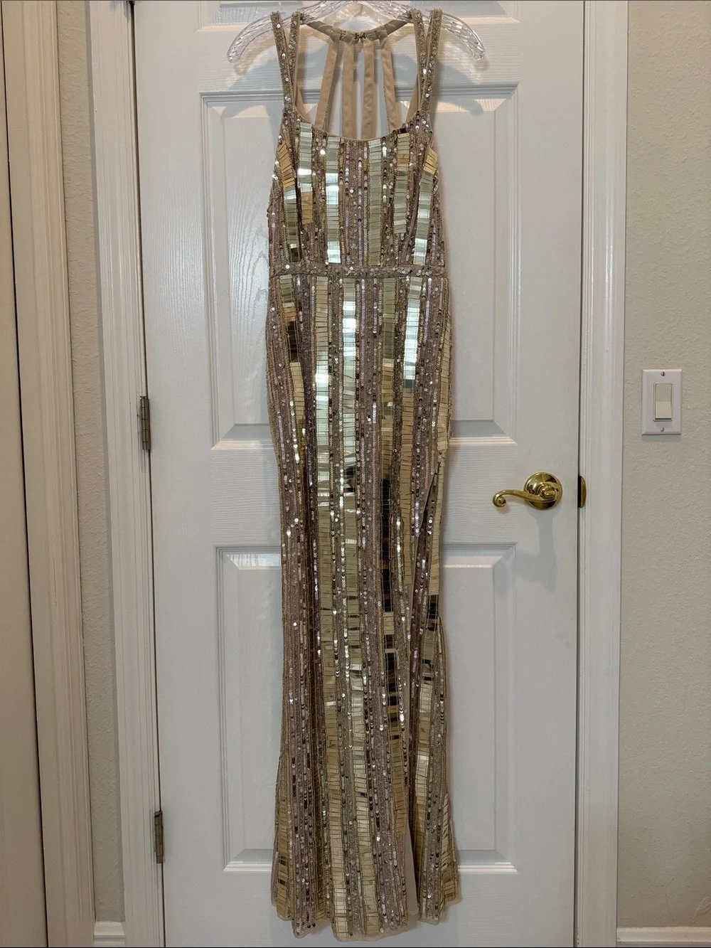 Mac Duggal 93981 Gold and Silver Halter Neck Embellished Detailed Back Gown Sz 6